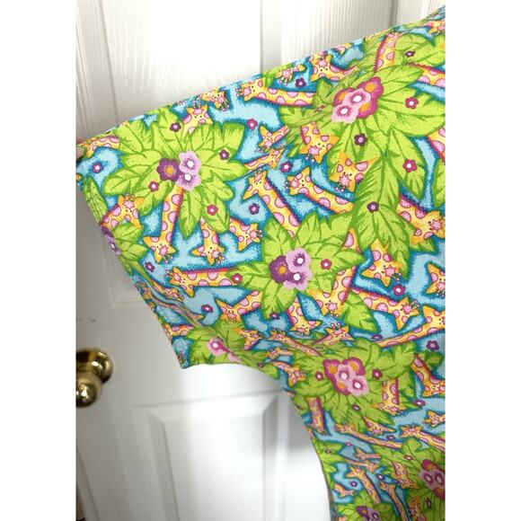 S.C.R.U.B.S. Giraffe Print Scrub Top Size Small - Picture 4 of 5